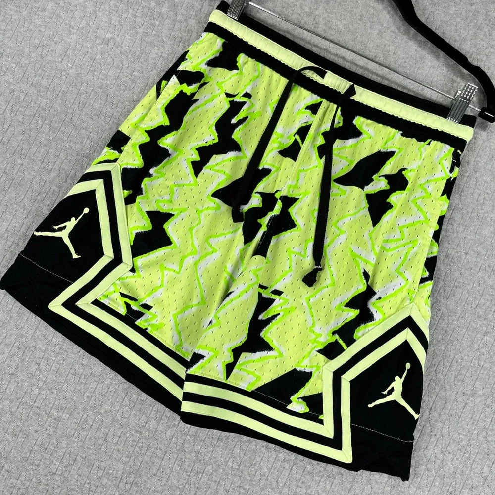 Michael Air Jordan Basketball Shorts Men M Neon Green Black Zig Zag Graphic Mesh